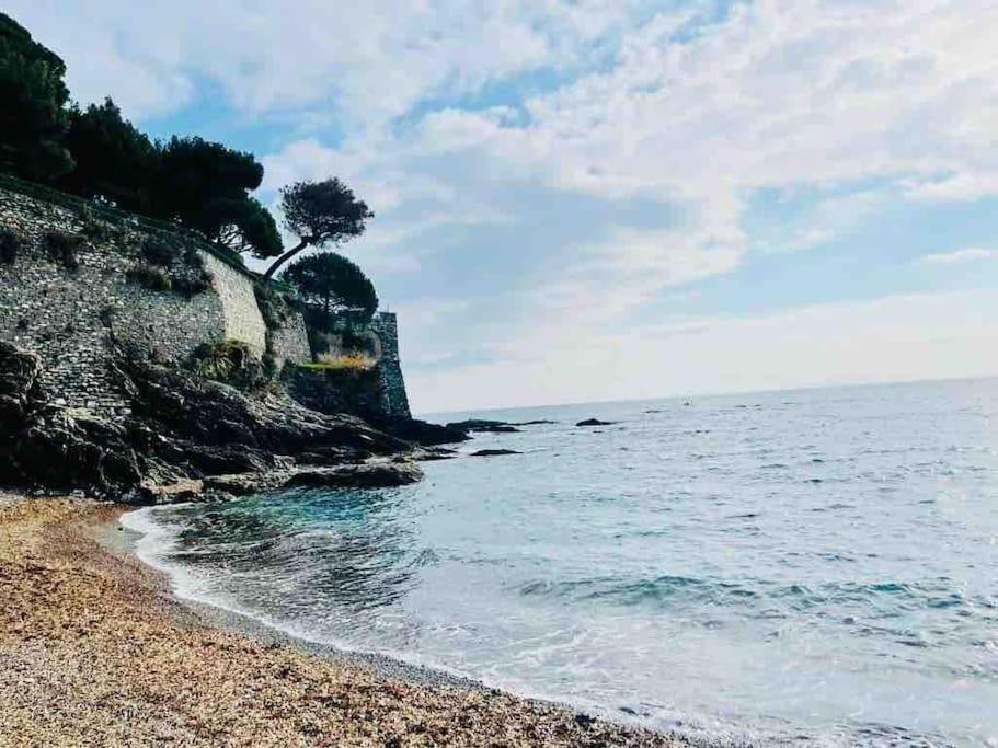 Nervi Residenziale A Due Passi Dal Mare Apartamento Génova Exterior foto